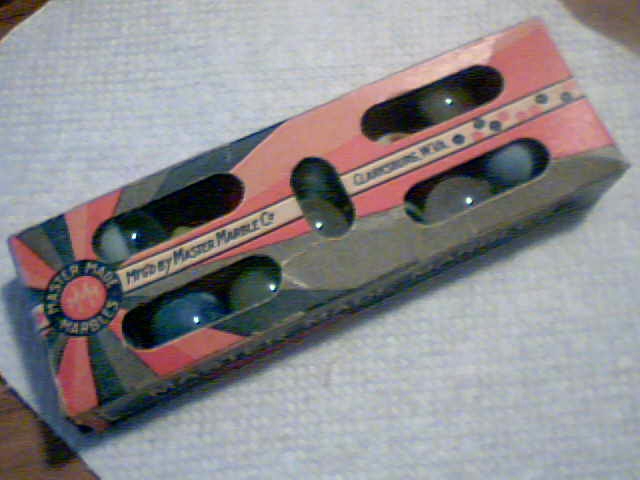 MASTER MARBLE COMPANY COLLECTORS BOX ORIGINAL MAKE OFFER